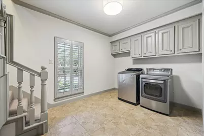 5 Lochtyne Circle, Houston, TX 77024 - Photo 19