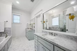 601 E 21st St, Houston, TX 77008 - Photo 17