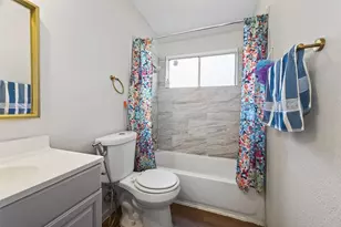 10423 Permian Dr, Sugar Land, TX 77498 - Photo 19