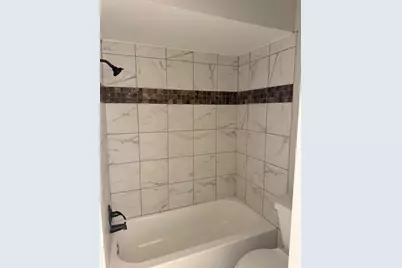 6014 Lattimer Drive, Houston, TX 77035 - Photo 9