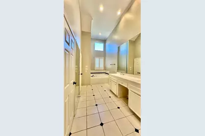 4303 Childress Street, Houston, TX 77005 - Photo 17