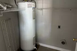 635 Jeff Davis, Richmond, TX 77469 - Photo 15