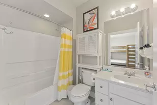 4131 Pointe W Dr, Galveston, TX 77554 - Photo 23