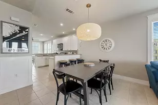 4131 Pointe W Dr, Galveston, TX 77554 - Photo 9