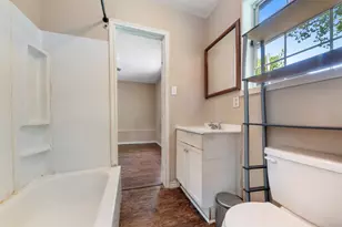 422 2nd Ave N, Texas City, TX 77590 - Photo 11