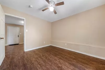 422 2nd Avenue N, Texas City, TX 77590 - Photo 7