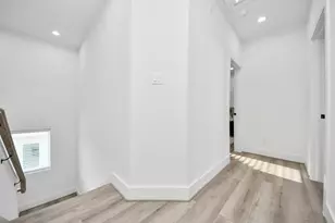 7739 Hammerly Blvd, Houston, TX 77055 - Photo 25