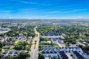 7739 Hammerly Blvd, Houston, TX 77055 - Photo 41