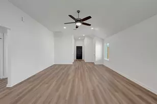 31015 Newcomb Lndg Ln, Waller, TX 77484 - Photo 21