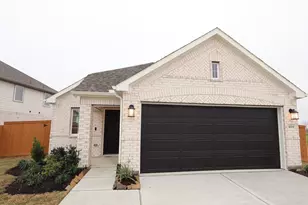 31015 Newcomb Landing Ln, Waller, TX 77484 - Photo 1