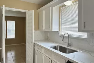 10314 Autumn Harvest Dr, Houston, TX 77064 - Photo 11