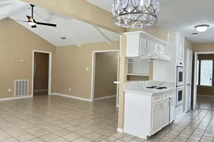 10314 Autumn Harvest Dr, Houston, TX 77064 - Photo 9