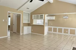 10314 Autumn Harvest Dr, Houston, TX 77064 - Photo 9