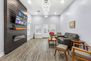 2711 Eagle St, Houston, TX 77004 - Photo 3