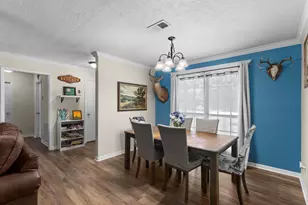 920 N Nellius St, Woodville, TX 75979 - Photo 13