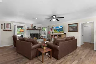 920 N Nellius St, Woodville, TX 75979 - Photo 11