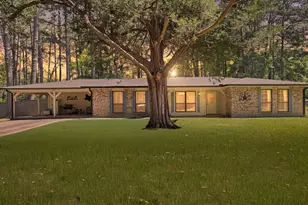 920 N Nellius St, Woodville, TX 75979 - Photo 1