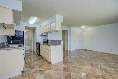 2750 Holly Hall Street #1315, Houston, TX 77054 - Photo 21