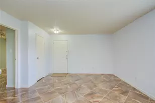 2750 Holly Hall St, Houston, TX 77054 - Photo 25