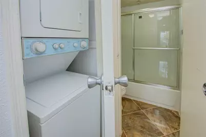2750 Holly Hall Street #1315, Houston, TX 77054 - Photo 33