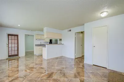 2750 Holly Hall Street #1315, Houston, TX 77054 - Photo 27