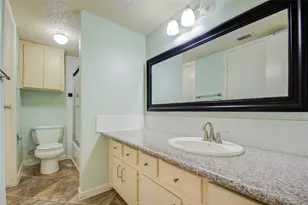 2750 Holly Hall St, Houston, TX 77054 - Photo 29