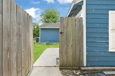 3607 De Leon Street, Houston, TX 77087 - Photo 37