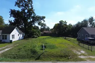 3110 Memel St, Houston, TX 77026 - Photo 1