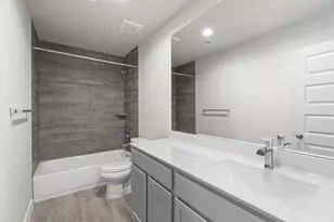 5630 Silverleaf Oak Ln, Houston, TX 77066 - Photo 11