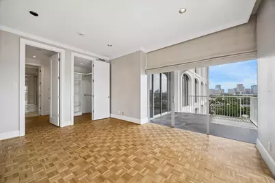 3711 San Felipe Street #10C, Houston, TX 77027 - Photo 11