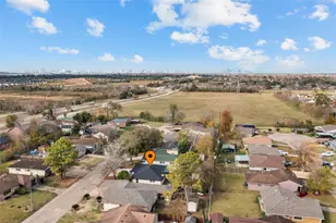 12707 Southbridge Rd, Houston, TX 77047 - Photo 21