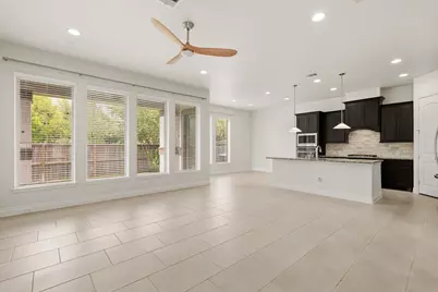 9527 Scanlan Heights Lane, Missouri City, TX 77459 - Photo 7
