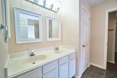 9111 Winkbow Drive, Houston, TX 77040 - Photo 21
