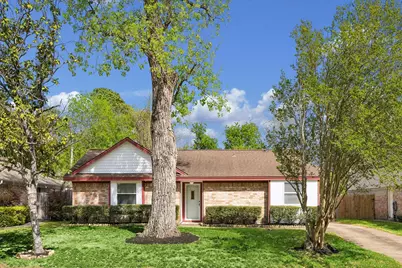 9006 Stone Brook Lane, Houston, TX 77040 - Photo 1