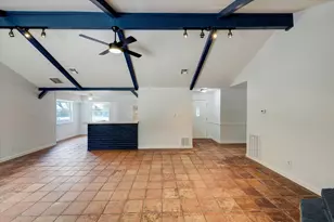 9006 Stone Brook Ln, Houston, TX 77040 - Photo 9