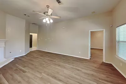 285 Mesa View, Conroe, TX 77316 - Photo 5