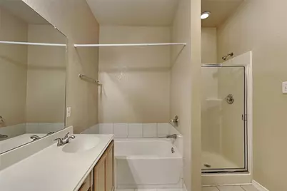 285 Mesa View, Conroe, TX 77316 - Photo 9