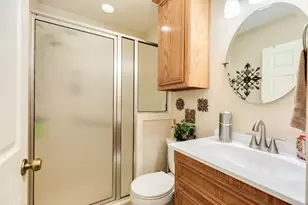 208 Lostracco St, Angleton, TX 77515 - Photo 11
