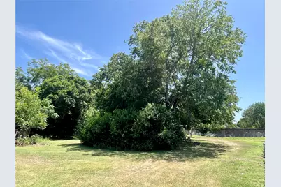 198 Riverside Drive, La Grange, TX 78945 - Photo 1