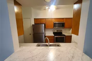 17473 Red Oak Dr, Houston, TX 77090 - Photo 11