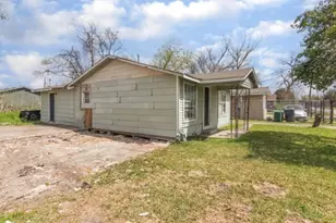 7973 Ritz St, Houston, TX 77028 - Photo 21