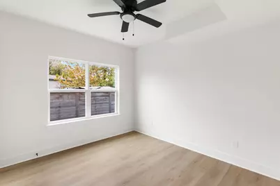 4114 Castor Street #B, Houston, TX 77022 - Photo 19