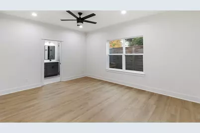 4114 Castor Street #B, Houston, TX 77022 - Photo 13