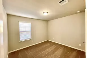 934 Golden Willow Ln, Conroe, TX 77304 - Photo 15