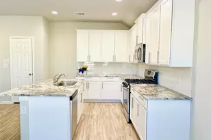 934 Golden Willow Ln, Conroe, TX 77304 - Photo 11