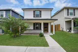 16923 Marie Vlg Dr, Conroe, TX 77306 - Photo 1