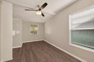 10141 Chadwick St, Houston, TX 77029 - Photo 11