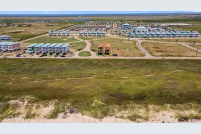 732 Seaside Drive, Crystal Beach, TX 77650 - Photo 13
