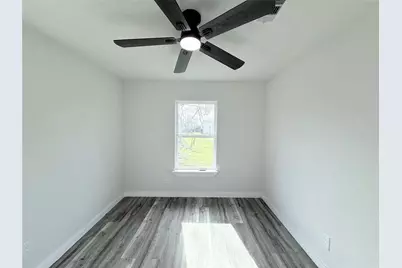 506 S Iowa Street, La Porte, TX 77571 - Photo 11