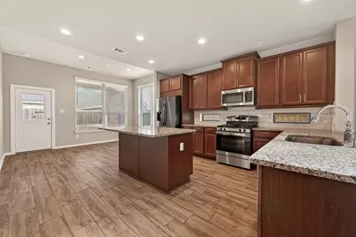 10549 Wild Chives, Conroe, TX 77385 - Photo 9